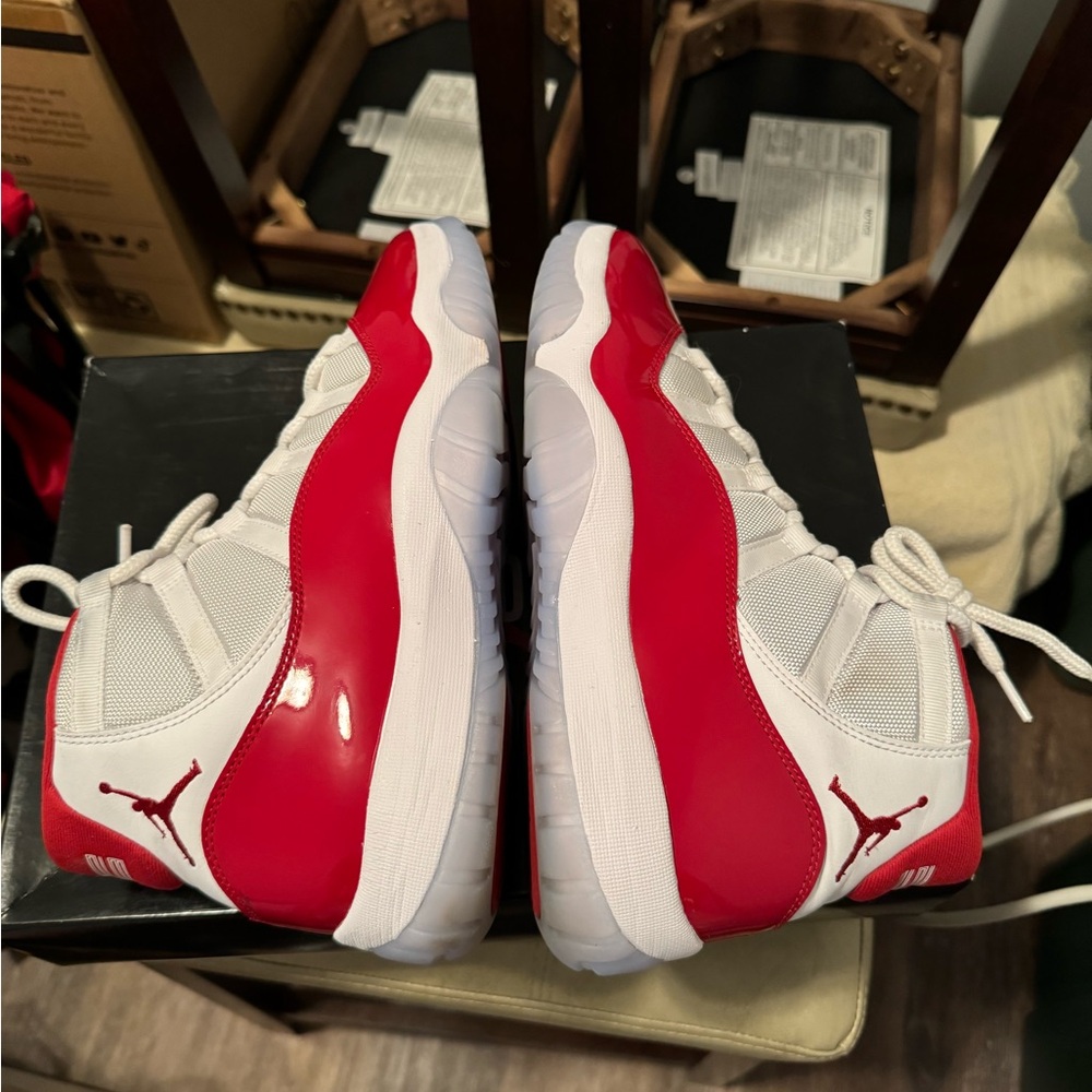 Jordan 11 Cherry - Picture 3 of 9
